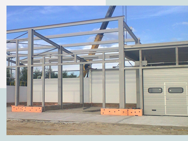 Строительство автосервисов от СтальСтрой-Гтч по цене 617 руб.