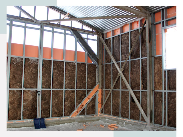 Утепленные ангары в Гатчине