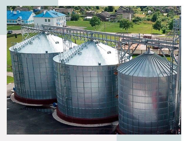 Металлические силосы в Гатчине