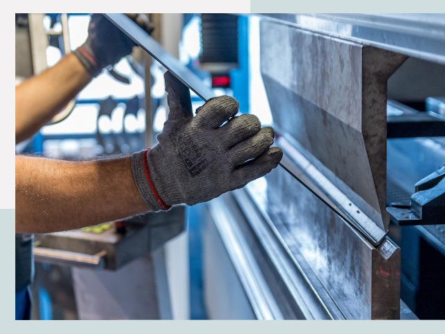 Гибка металла в Гатчине